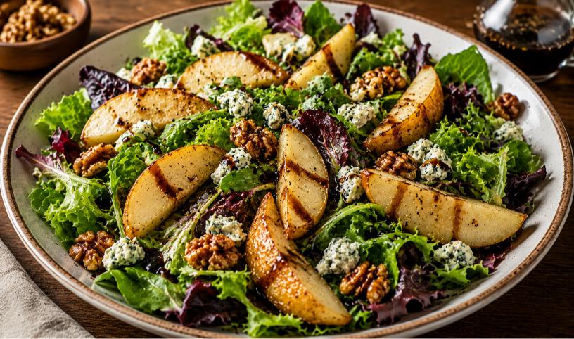 Roasted pear and blue cheese salad